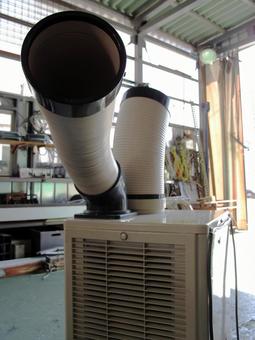 2025年10月21日 更新 設置ゼロでもパワフル冷却！業務用スポットクーラーの選び方と注意点