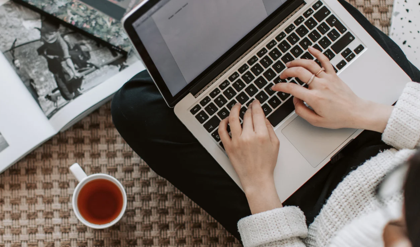 2026年02月27日 更新 個人事業主でも法人携帯は契約できる？メリット・注意点を徹底解説